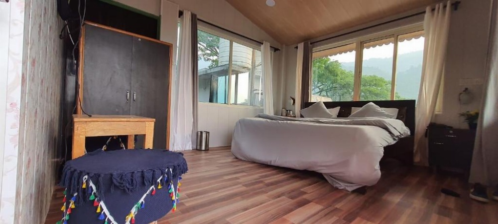 Room image 2
